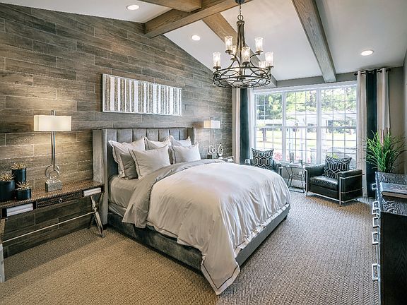 The Vassar Master Suite