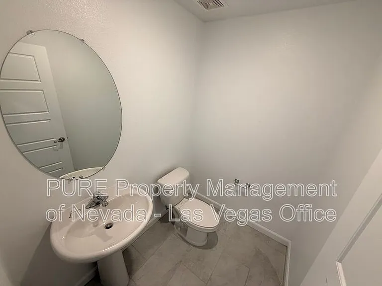 815 Watford Pl — Photo 8