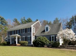 220 Hillcrest Rd, Marshfield, MA 02050