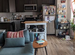 721 S 4th St #3F, Philadelphia, PA 19147