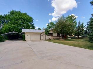 615 Westwind Dr, Box Elder, SD 57719