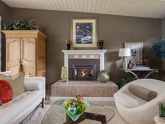3rd image of 521 Bel Aire Avenue