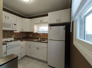 15-17 North Champlain St, Burlington, VT 05401