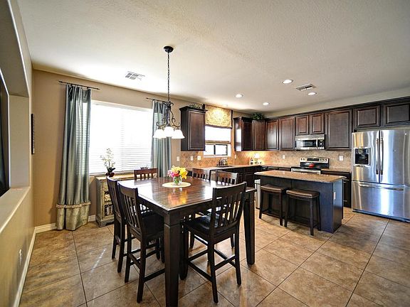 3rd image of 23114 N 42nd Pl