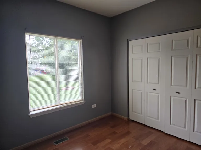 402 Waubonsee Dr — Photo 12