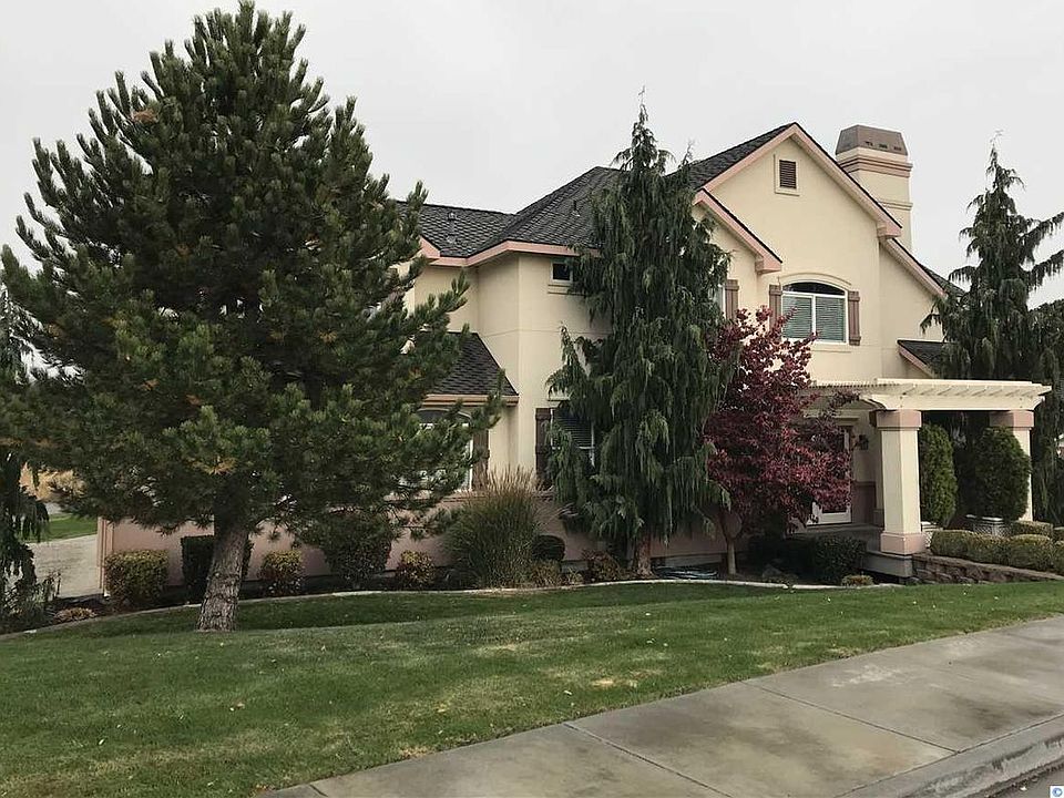 1st image of 299 River Haven Ct