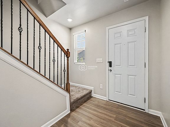 4th image of 1548 Forkhorn Dr