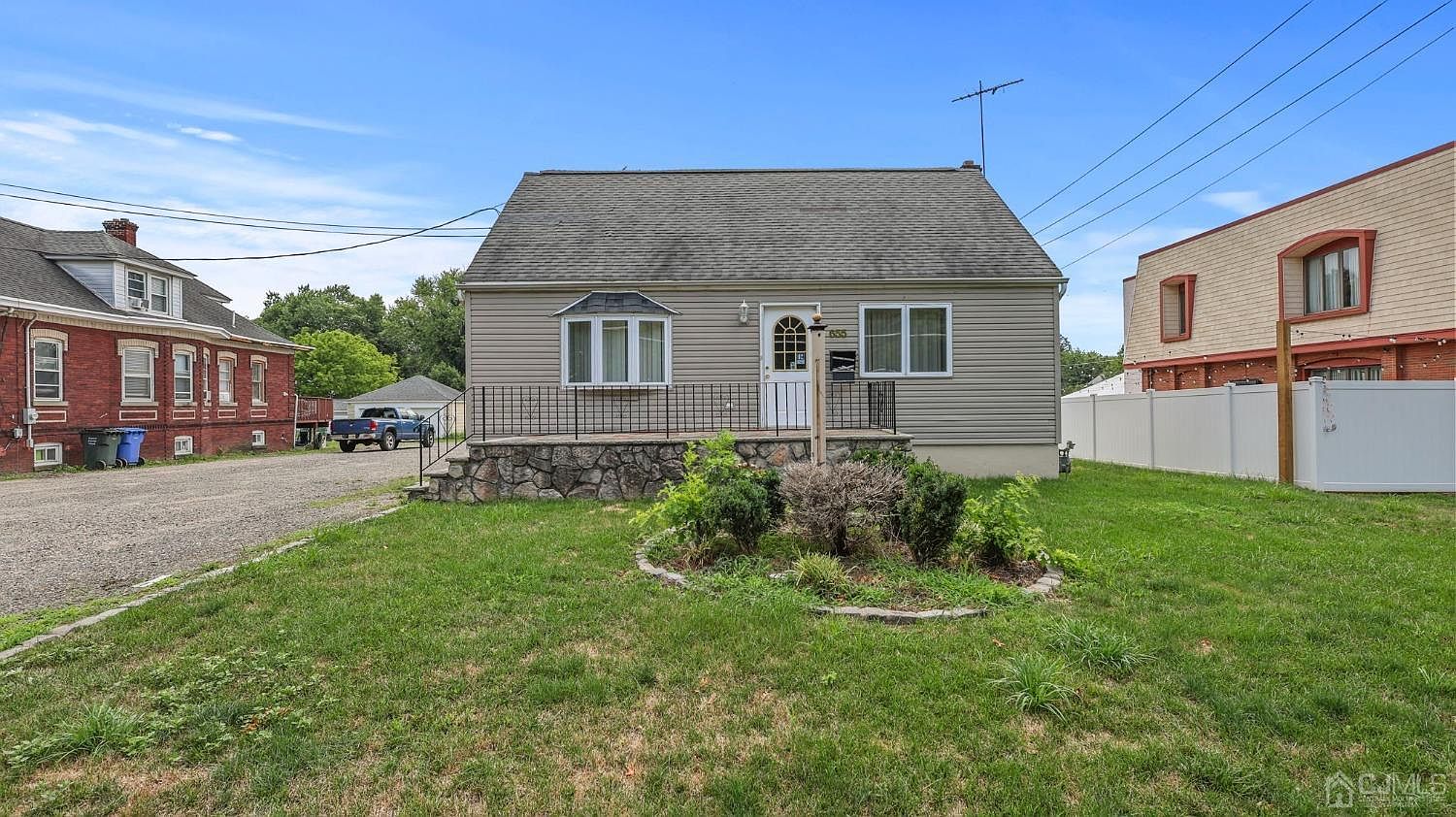 655 Rahway Ave, Woodbridge, NJ 07095 | MLS #2504900R | Zillow