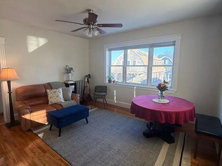 4-7 Sherborn Court 463-475 Broadway — Photo 20