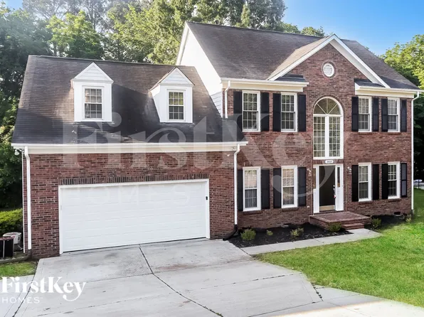 3883 Meadow Ridge Dr NW, Concord, NC 28027