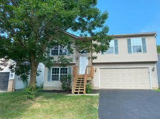 829 Crevis Ln, Columbus, OH