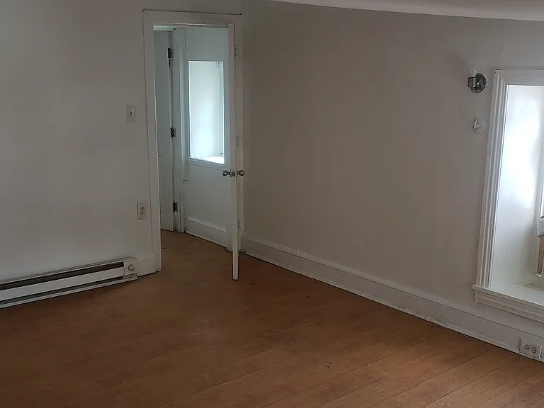 27 E Meehan Ave #2 — Photo 15