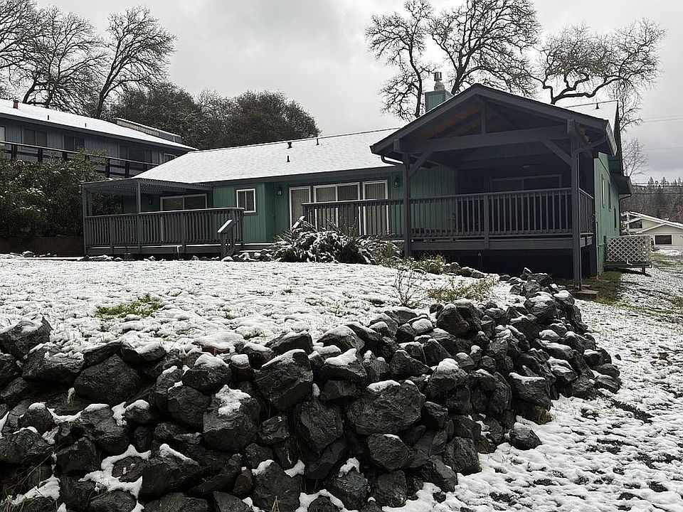 2nd image of 18134 Jayhawk Dr