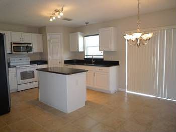 2nd image of 213 Sawyerwood Pl
