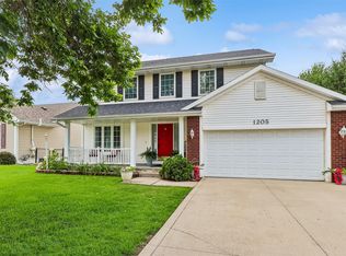 1205 E Kentucky Ave, Indianola, IA 50125