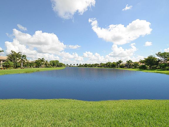 LAKEVIEW SPECTACULAR