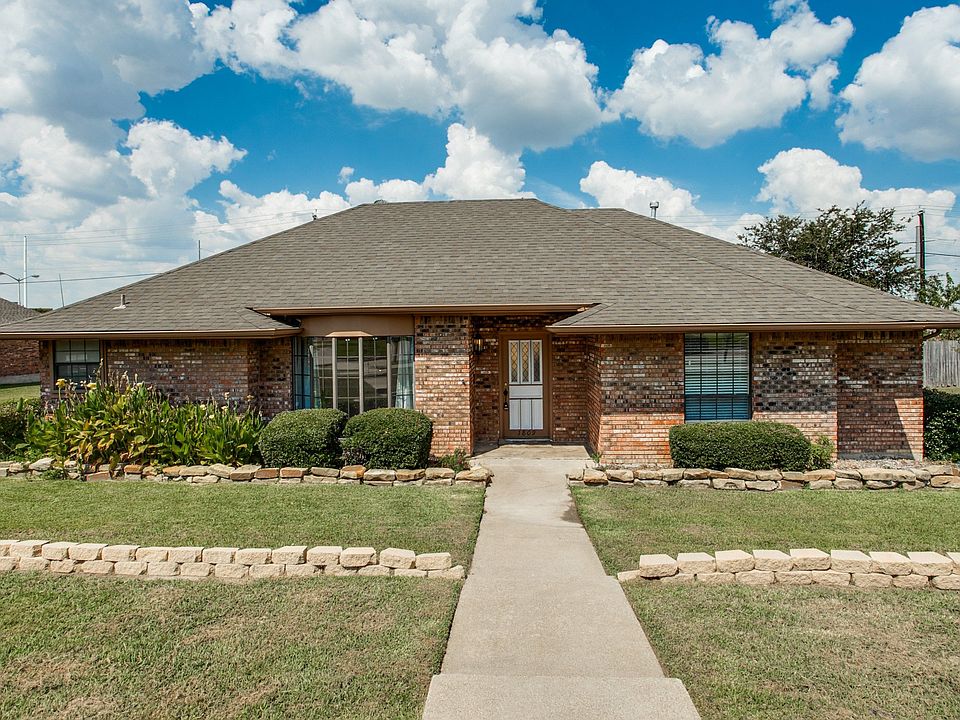 1st image of 1809 Meadowview Dr