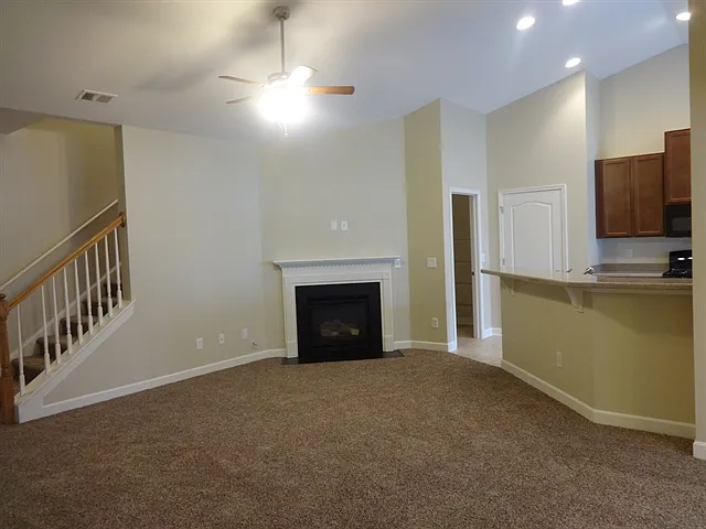 308 Nuttall Dr — Photo 18