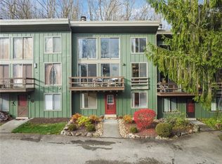 62 Valley View Rd, Hidden Valley, PA 15502