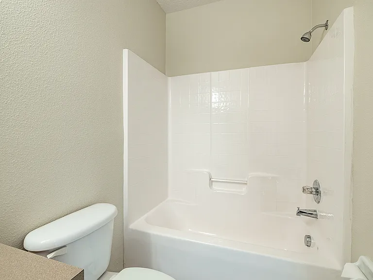 9506 Amberdale Ct #202 — Photo 17