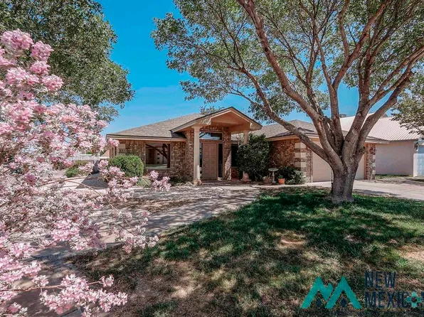 612 Riviera Ct, Carlsbad, NM 88220