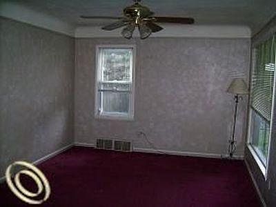 4th image of 15559 Kinloch