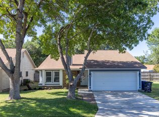 6950 Sunshine Tree Dr, San Antonio, TX 78249