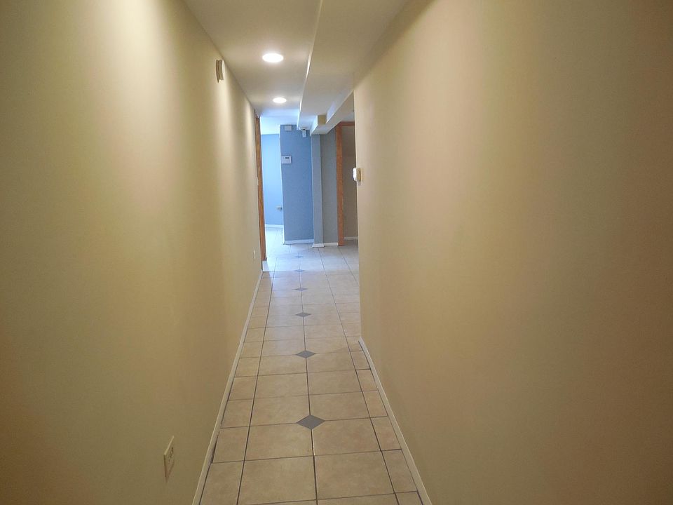 2nd image of 4209 S Indiana Ave