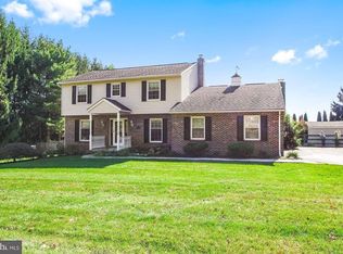 632 Oakwood Rd, New Freedom, PA 17349