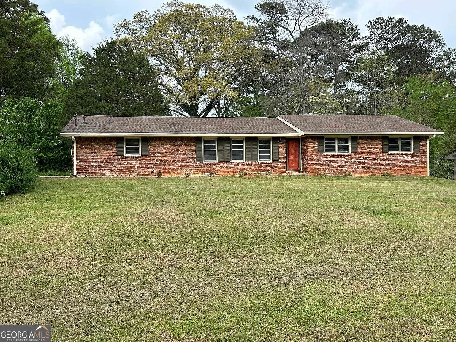 3 bed, 2.0 bath, 1633 sqft, $2,095 — Photo 1