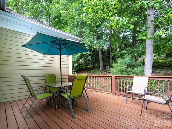 4th image of 541 Welsh Partridge Cir