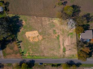 515 Dry Hollow Rd, La Vernia, TX 78121