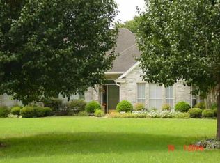 395 Berry Rd, Beaumont, TX 77706