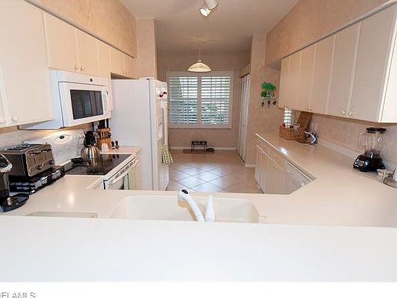5th image of 8175 Celeste Dr Unit 1131