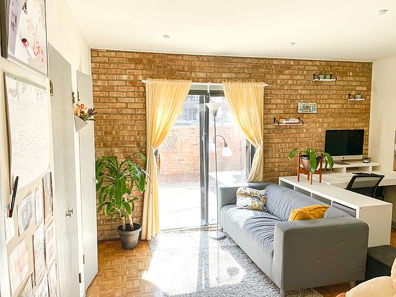 5th image of 854 W Altgeld St #1733125