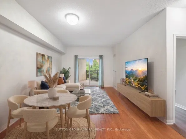 1 Maison Parc Ct #215, Vaughan, ON L4J 9K1