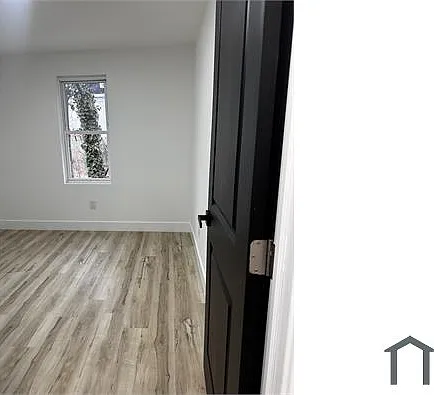 5633 Bloyd St #B — Photo 6