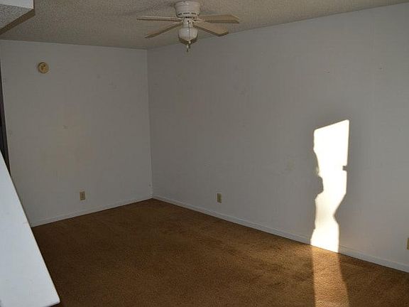 5th image of 127 Ballygar St APT 1