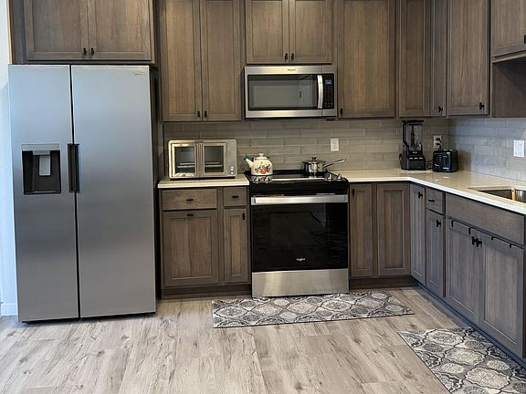 2nd image of 6480 N Atlas Rd #203