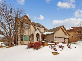 2381 Schadt Dr E Maplewood MN 55119 Zillow