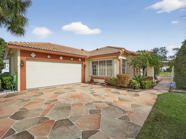 8888 Odell Drive, Boynton Beach, FL 33472