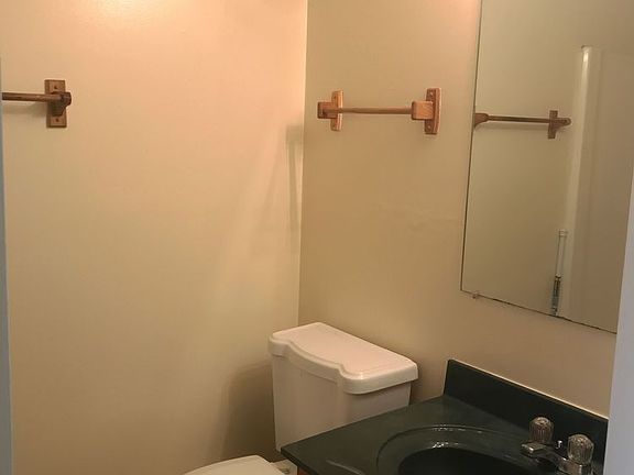 3rd image of 2032 Mercury Blvd APT C-23