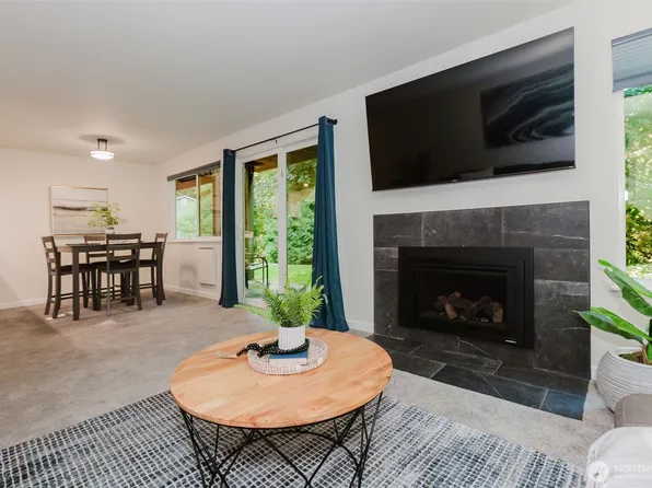 2949 SE Mile Hill Drive #C2, Port Orchard, WA 98366