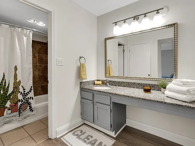 Vivo Living Miamisburg — Photo 25