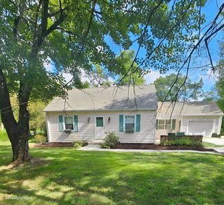 1 Manor Rd, Wilbraham, MA, 01095