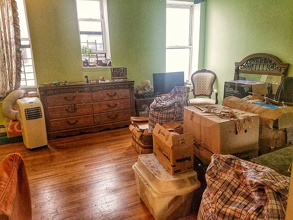 3rd image of 117 Thomas S Boyland St APT 4D