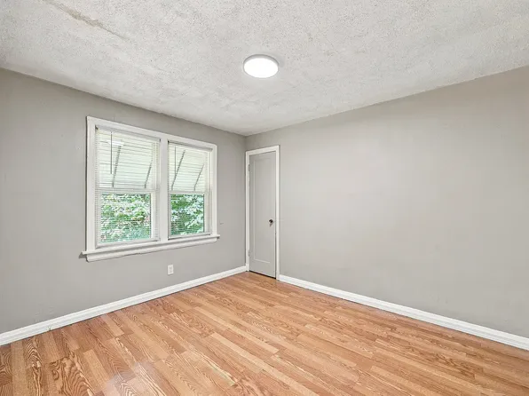 9XX Smith Ave, Saint Louis, MO 63135