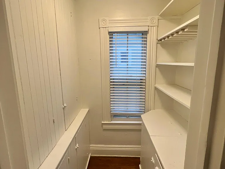 497 Averill Ave — Photo 7