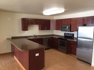 527 33rd Ave W APT 102, West Fargo, ND 58078