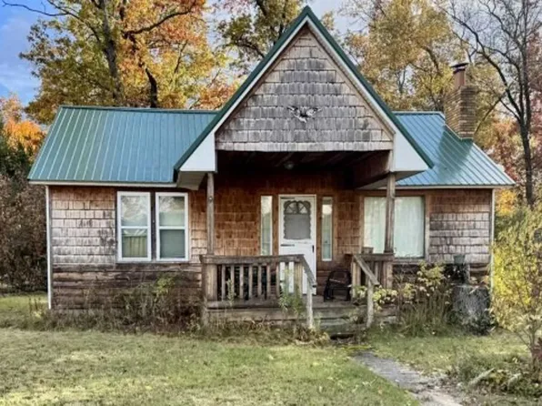 2438 E 3rd St, Prescott, MI 48756